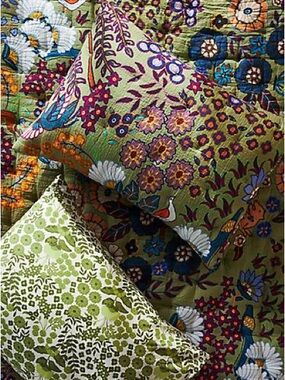 Anthropologie 100% Organic Cotton Set of 2 Pillow Shams NWOT 20”x26” Standard